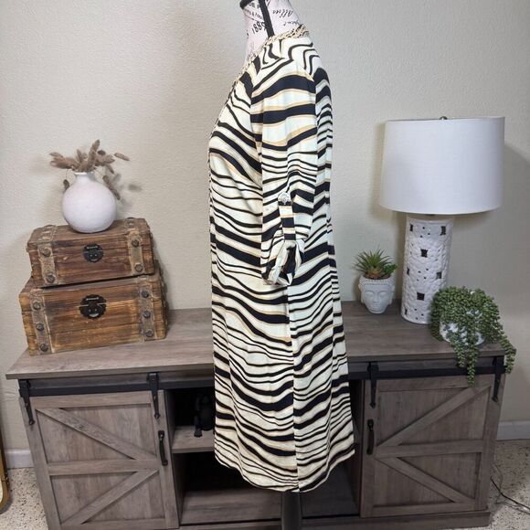 J McLaughlin Animal Print 3/4 Roll Tab Sleeve Midi Shirt Dress Sz S MISSING BELT - Picture 6 of 10